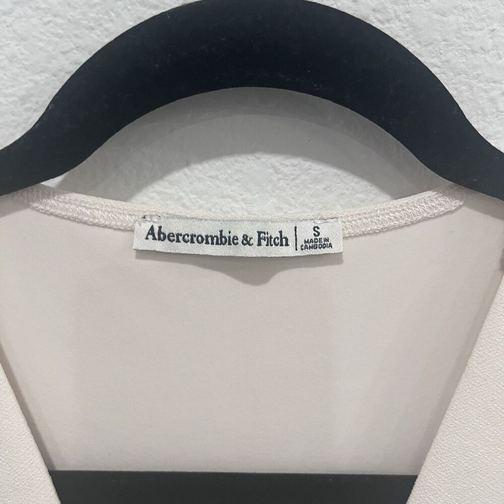 Abercrombie & Fitch Crepe Bodysuit Sleeveless Womens S Cream Softgirl Career - Picture 2 of 7